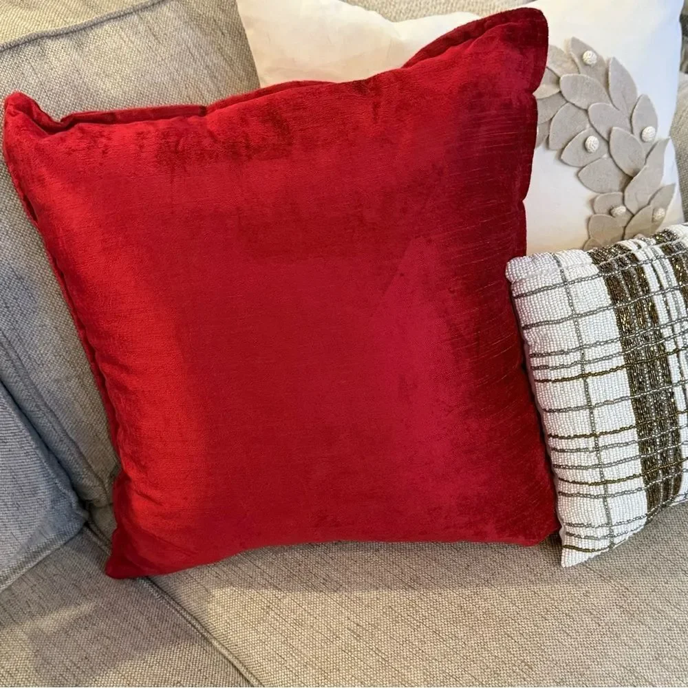 Magaschoni Red Velvet Holiday Accent Pillow